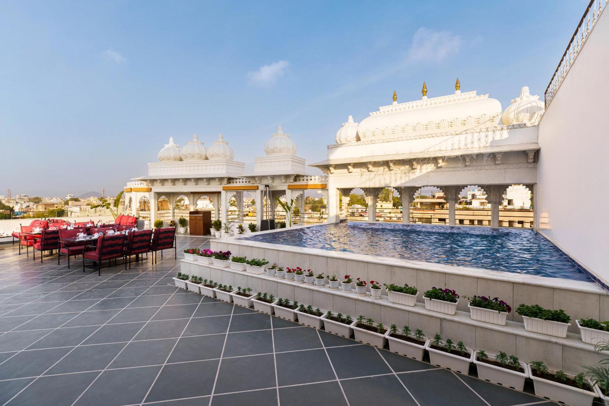 Hotel Chunda Haveli Udaipur Exterior foto