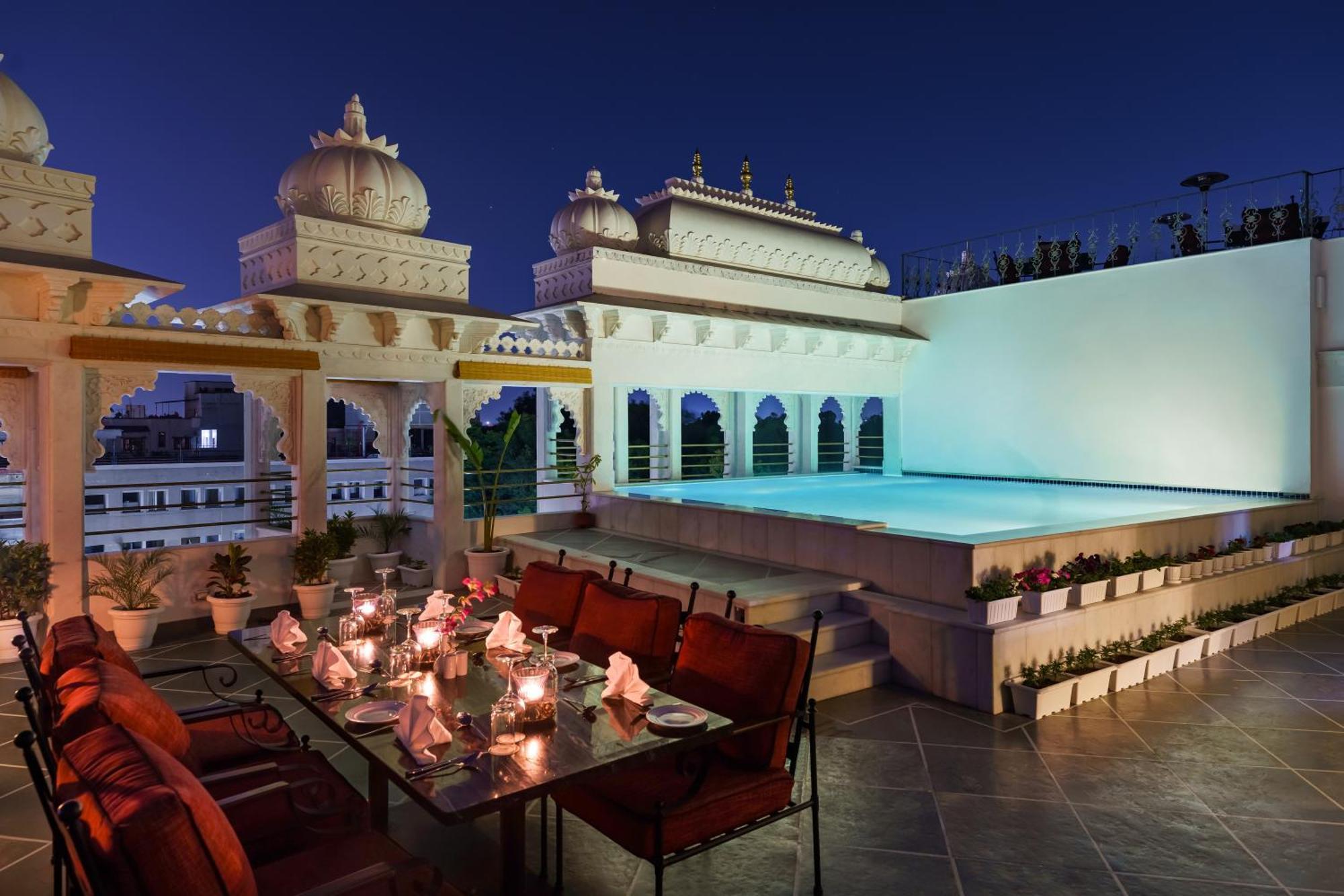 Hotel Chunda Haveli Udaipur Exterior foto